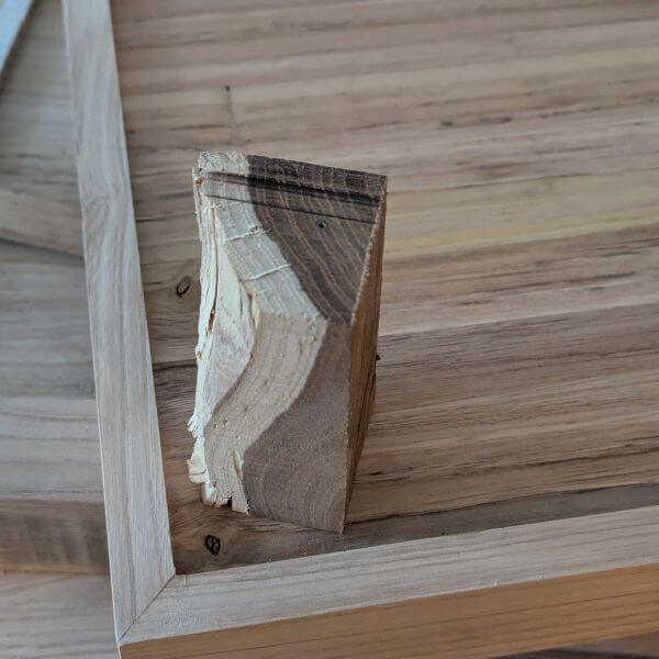 restblokje Goudenregen voor de splines