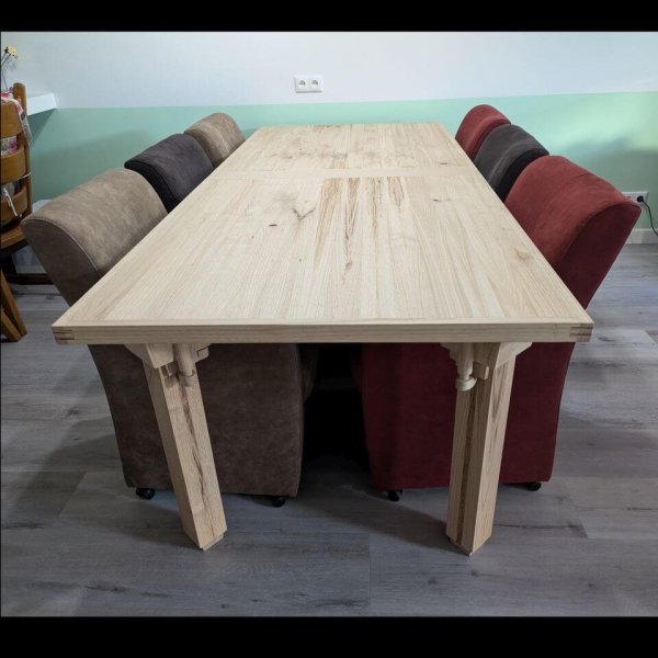Eettafel Kastanje Eettafel Kastanje