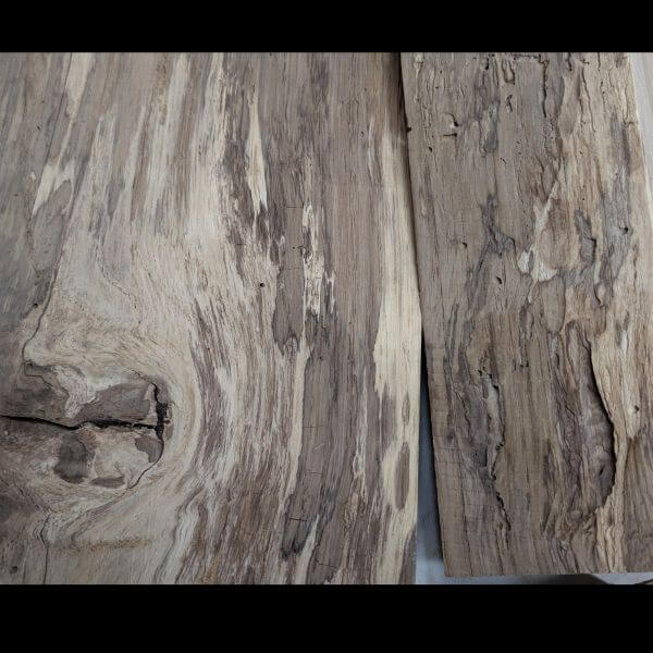 hout met veel schimmelresten voor hoekstukken