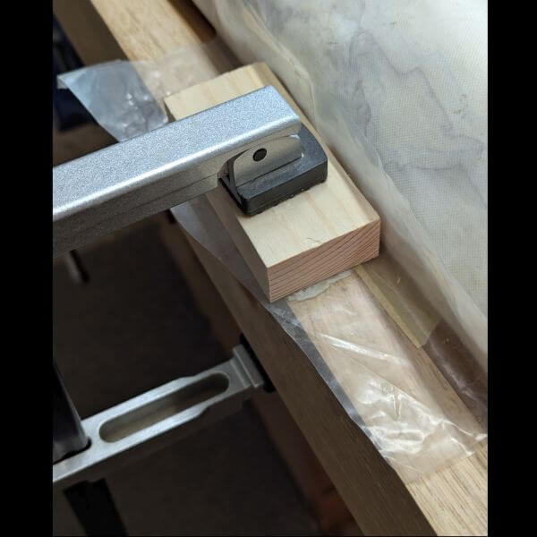 oneffenheden op lijsten dichtgelijmd