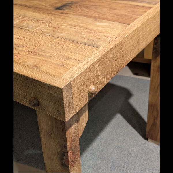 hoekdetail whiskytafel