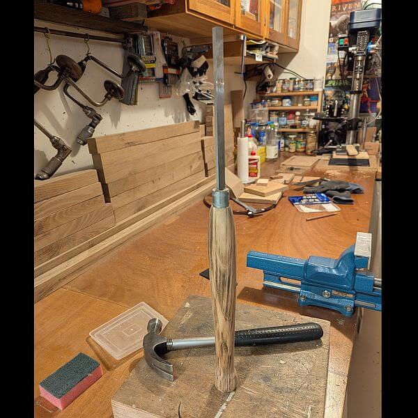 gereedschapstaal erin getikt